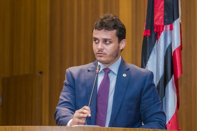 ‘Não acho contraditório apoiar Flávio Dino e ser oposição ao Brandão’, diz Glalbert Cutrim sobre postura do PDT