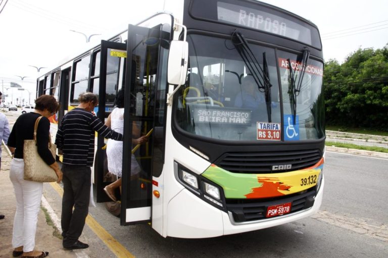 Preço da passagem de ônibus semiurbanos sobe para R$ 4,10