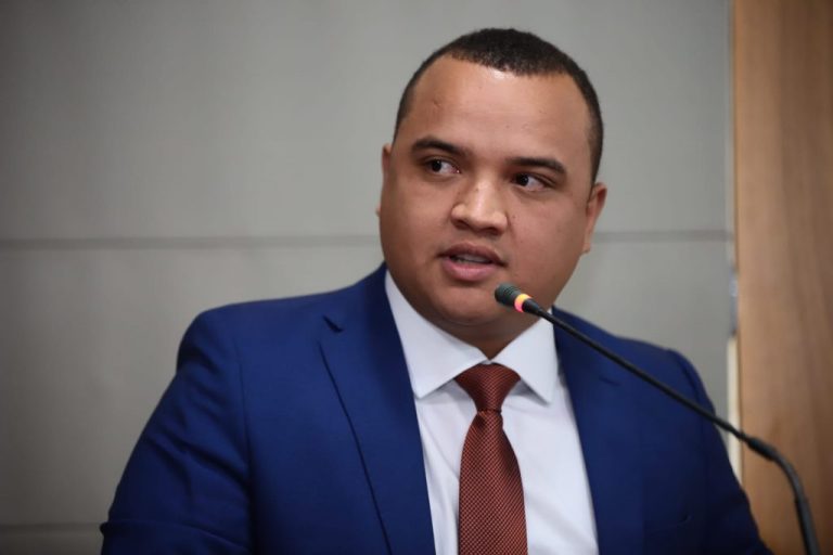 Nato Júnior denuncia descaso da Equatorial Energia e Caema no Coroadinho