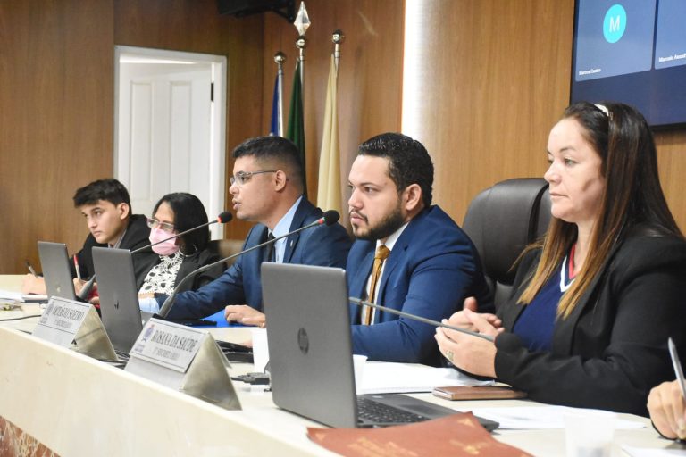 Câmara de São Luís deve apreciar 76 proposições na sessão desta segunda-feira