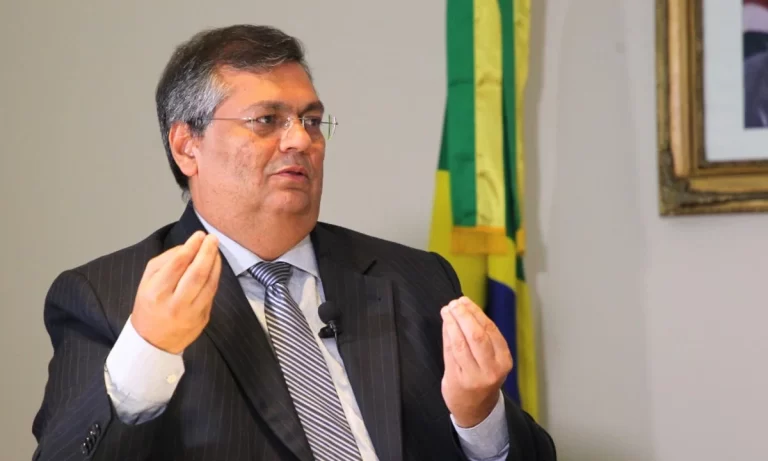 Flávio Dino se diz ‘pardo’ oito anos após se declarar ‘branco’