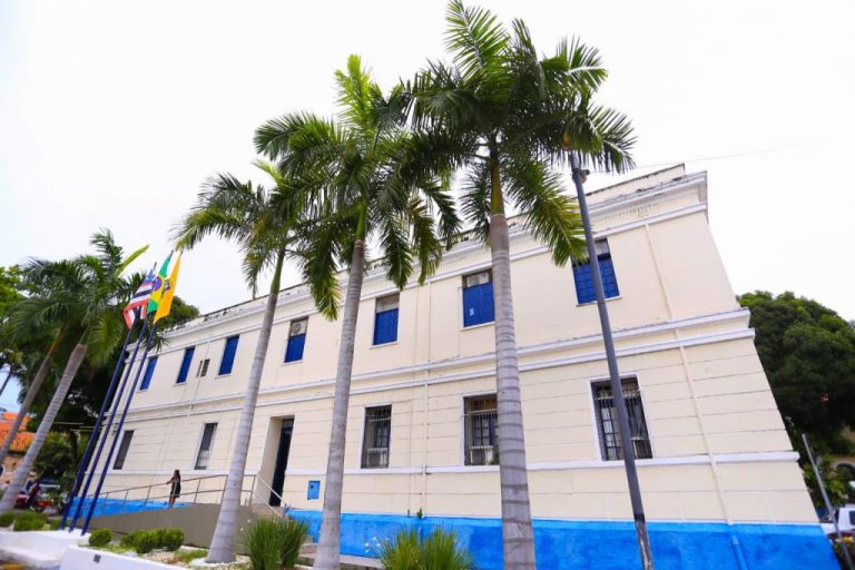 Câmara de São Luís prorroga validade de concurso público