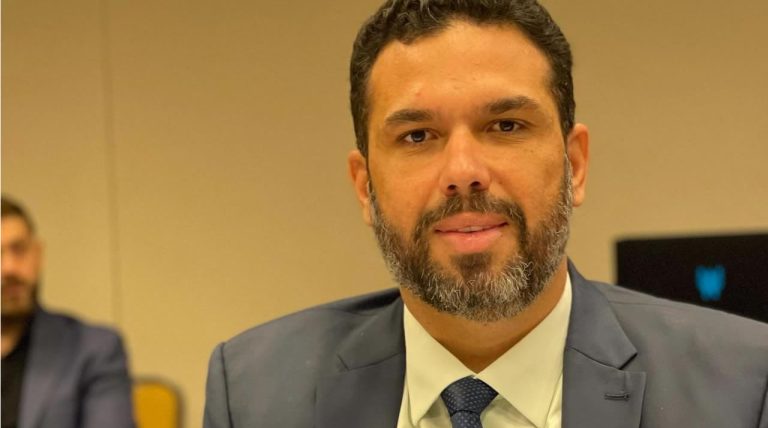 Deputado maranhense é novo líder de maior bloco parlamentar da Câmara Federal