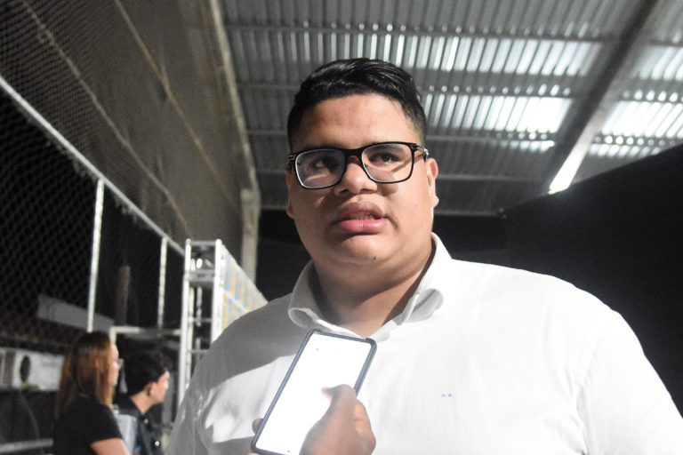 “Melhor maneira de garantir resultados”, diz Marlon Botão sobre ações com gabinete móvel