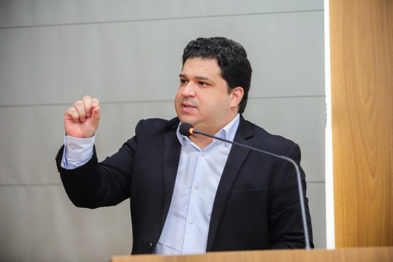 Em tréplica, Joel Nunes diz que Carlos Lula deveria “respeitar” a tribuna da Assembleia e “falar a verdade”
