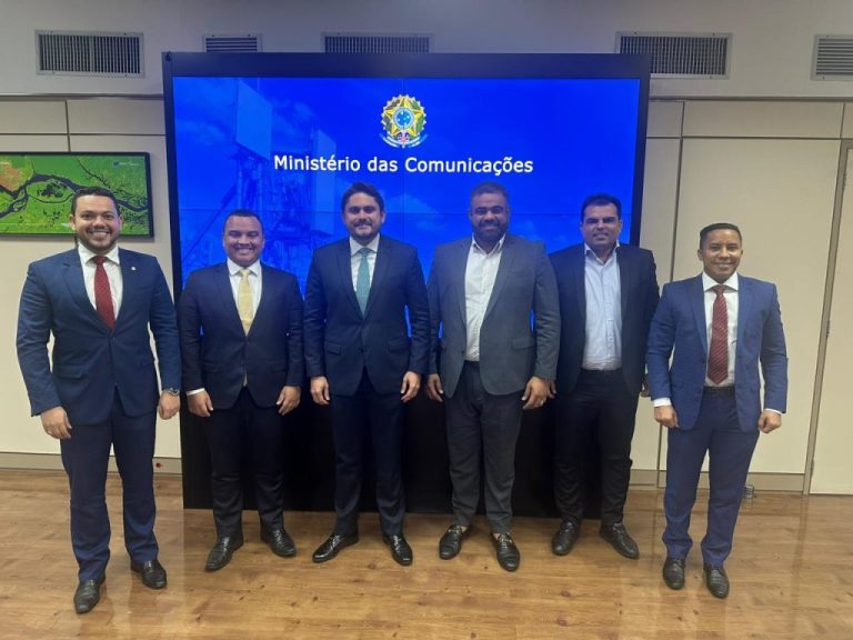 Em Brasília, vereadores buscam solução para a telefonia em São Luís