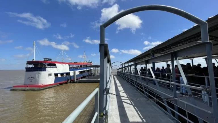 Dona de ferry-boat que opera em São Luís enfrenta problema com embarcação em Belém
