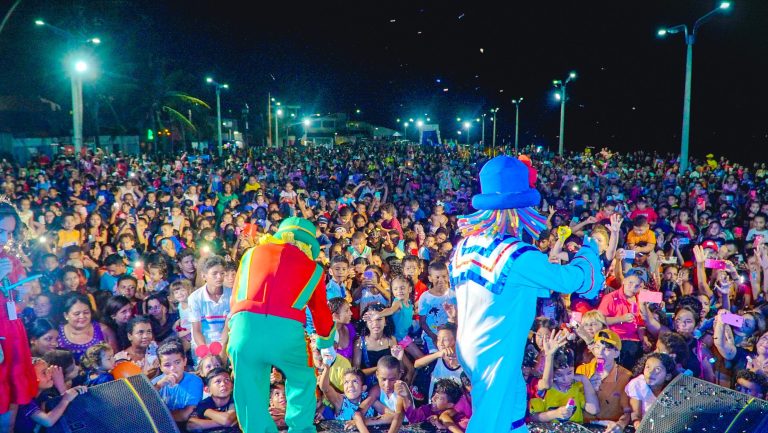 Gestão Eudes Barros: mais de 12 mil pessoas lotaram o Viva Raposa durante festa das Crianças