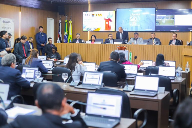 Pedidos de vista adiam votação do relatório final da LDO em plenário