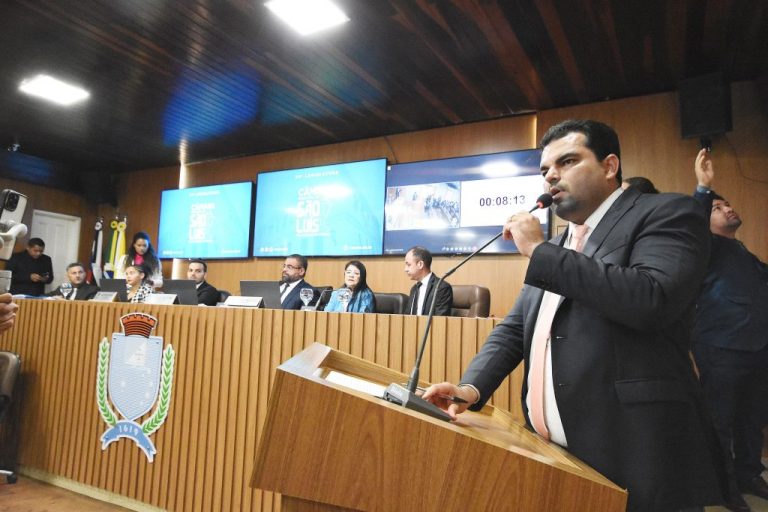 Em discurso, vereador de São Luís sai em defesa de desembargador afastado pelo CNJ