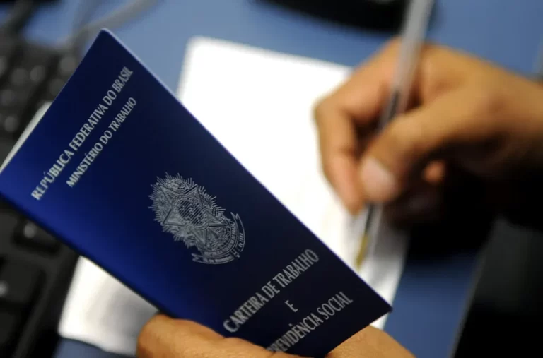 Lei que obriga contratação de transexuais é aprovada pelos vereadores de São Luís
