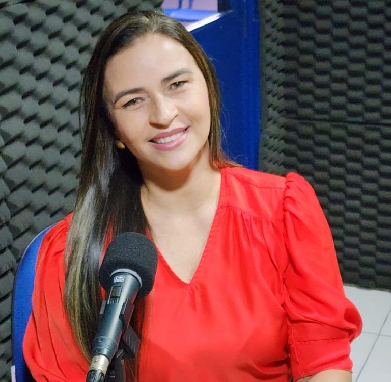 Rosário: Cláudia Anceles fala sobre pré-candidatura e rompimento com Calvet Filho