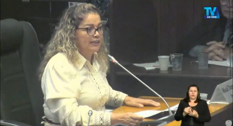“Vamos encher este plenário de macho”, diz deputada que sugeriu sessão pelo Dia da Família