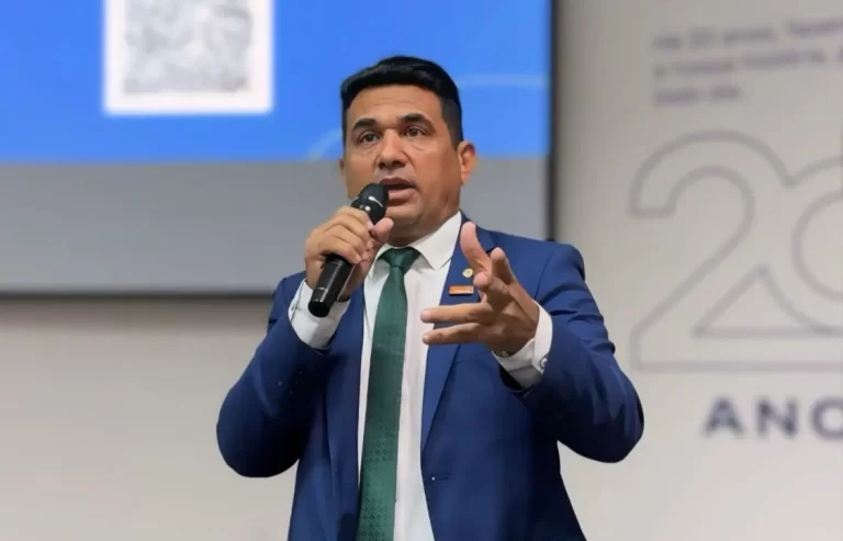‘Há possibilidade de cobrança indevida’, diz Wellington sobre tarifa de energia solar