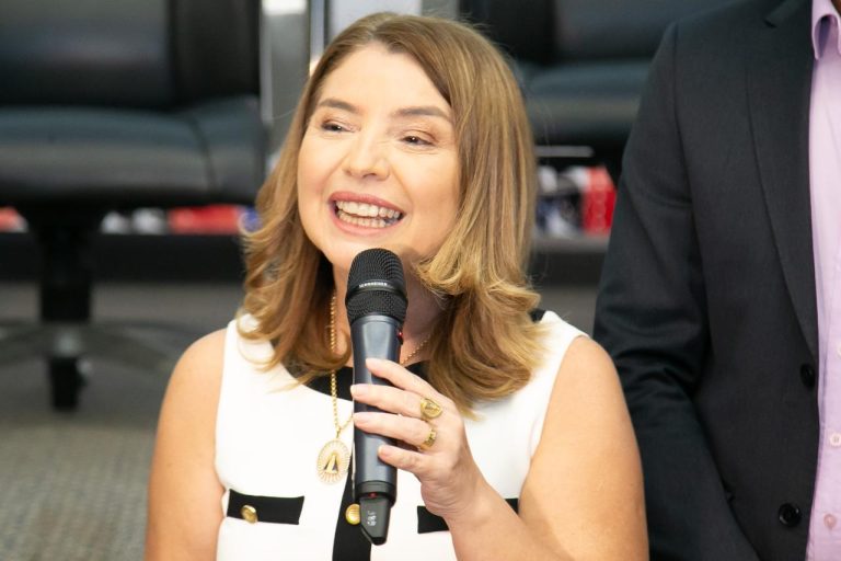 Iracema Vale destaca disposição da Assembleia em apoiar prefeitos