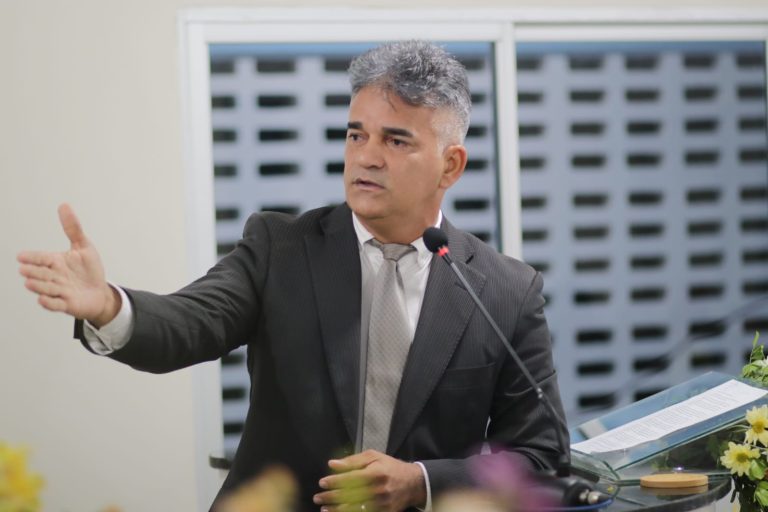 Vargem Grande: ex-presidente da Câmara transferiu mais de R$ 100 mil para própria conta
