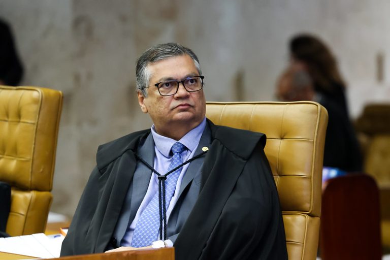 Flávio Dino será relator de ação que questiona lei sancionada por ele em 2020