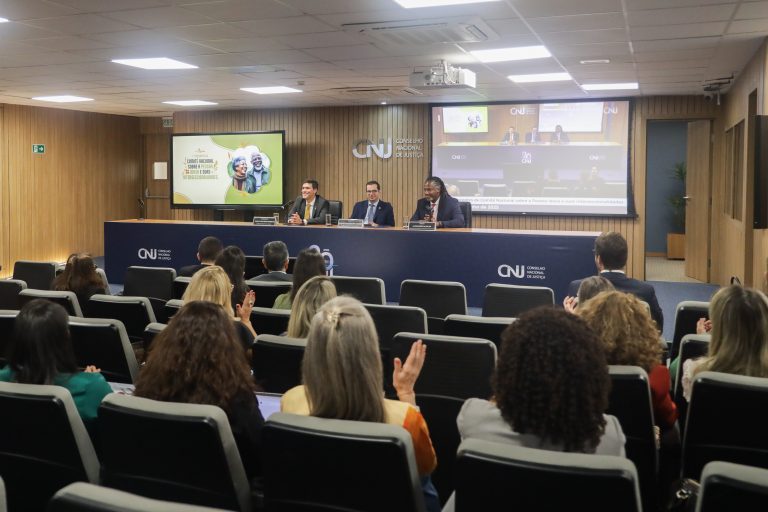 CNJ discute práticas sobre políticas judiciárias para pessoas idosas