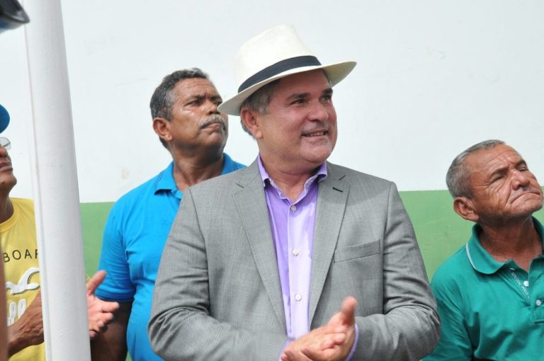 Carlinhos Barros apresenta defesa em representação por atraso no balanço fiscal
