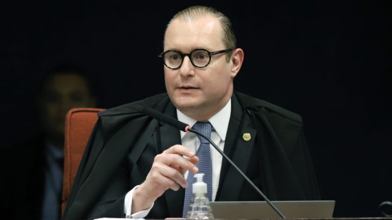 STF quer ‘solução consensual’ sobre acesso a controle do FPE