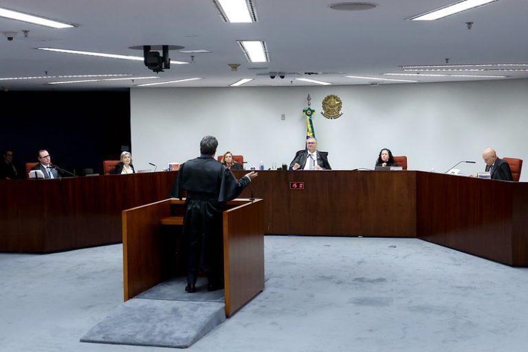 1ª turma do STF rejeita novo recurso de Roberto Rocha
