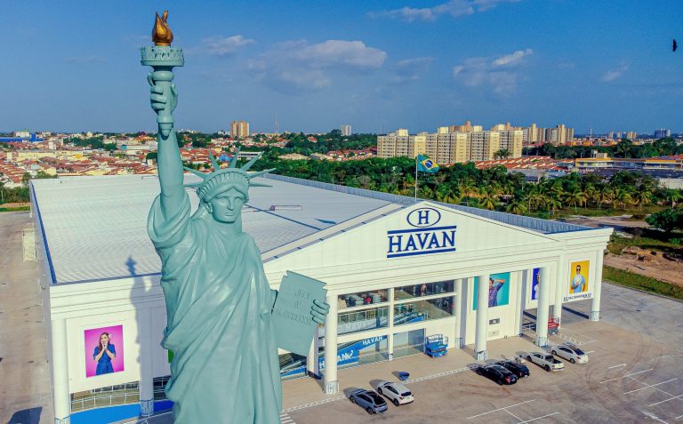 MP aciona Havan por ‘estátua ilegal’ e pede R$ 500 mil no MA