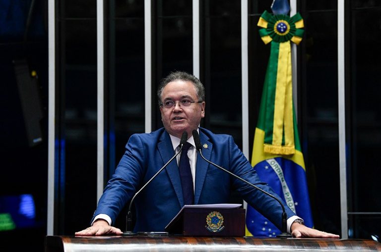 Roberto Rocha vai à Justiça pedir filiação especial ao PRTB
