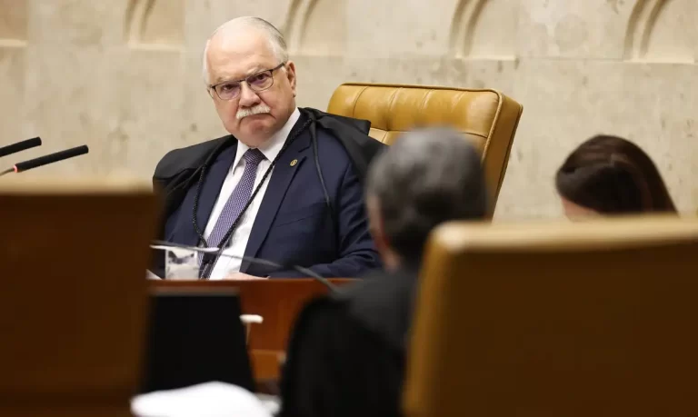 Fachin nega investigação sobre suposta ‘clonagem’