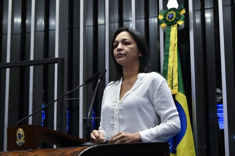 Eliziane cobra medidas contra falta d’água em nove cidades