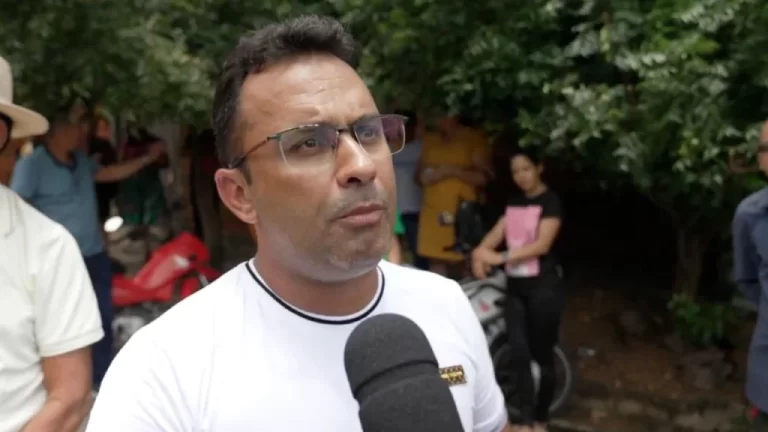 TCE-MA multa ex-prefeito por criação irregular de cargos